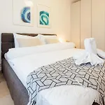 Panorama Luxury Retreat *