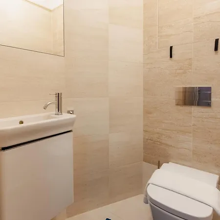 Panorama Luxury Retreat Apartamento *